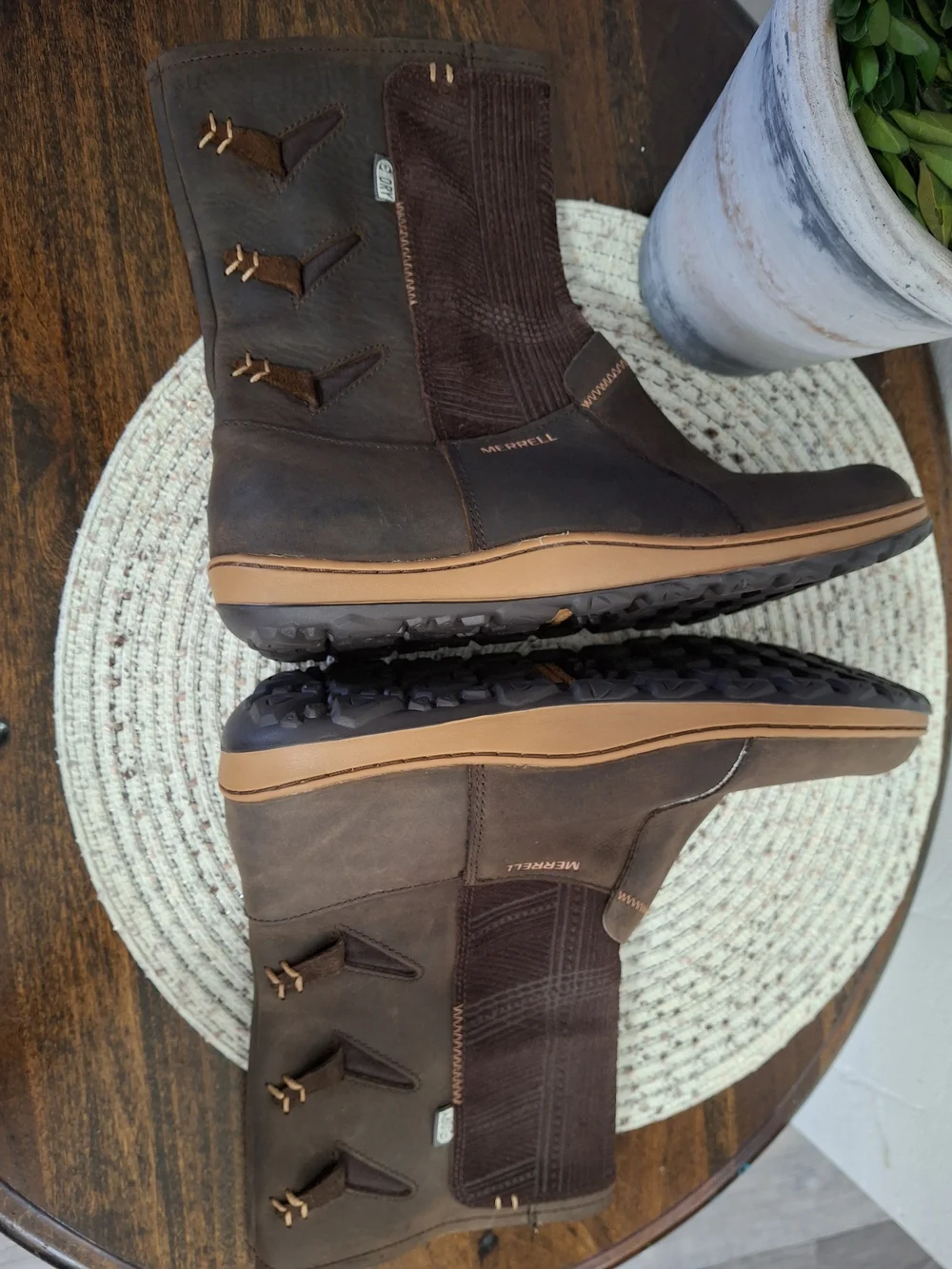 Merrell Women’s Brown Boots Size 9.